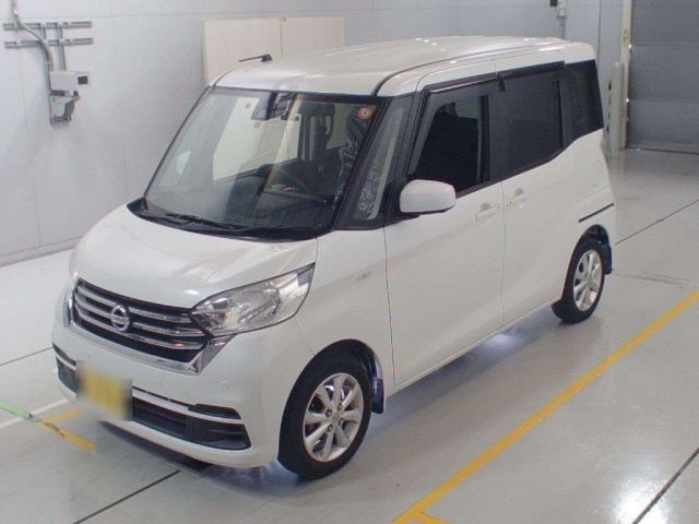 3102 Nissan Dayz roox B21A 2018 г. (CAA Chubu)